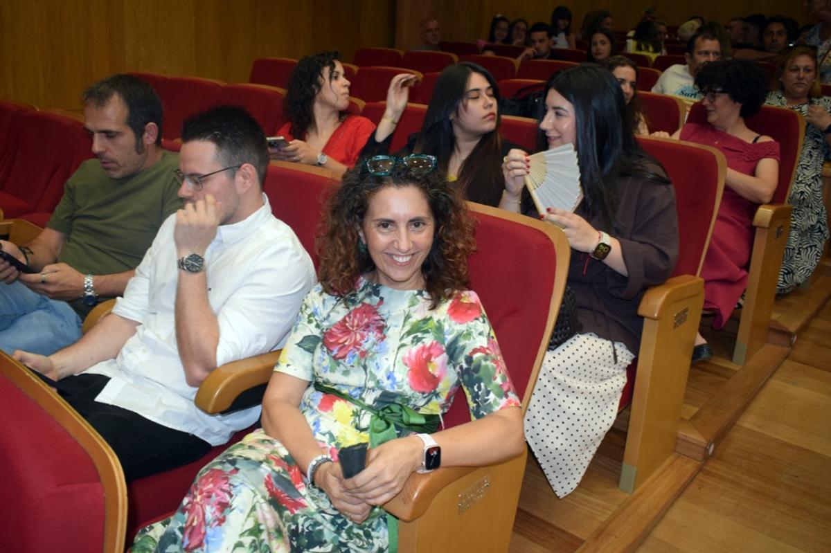 El acto de entrega de diplomas en el Auditorio Municipal de Valga.