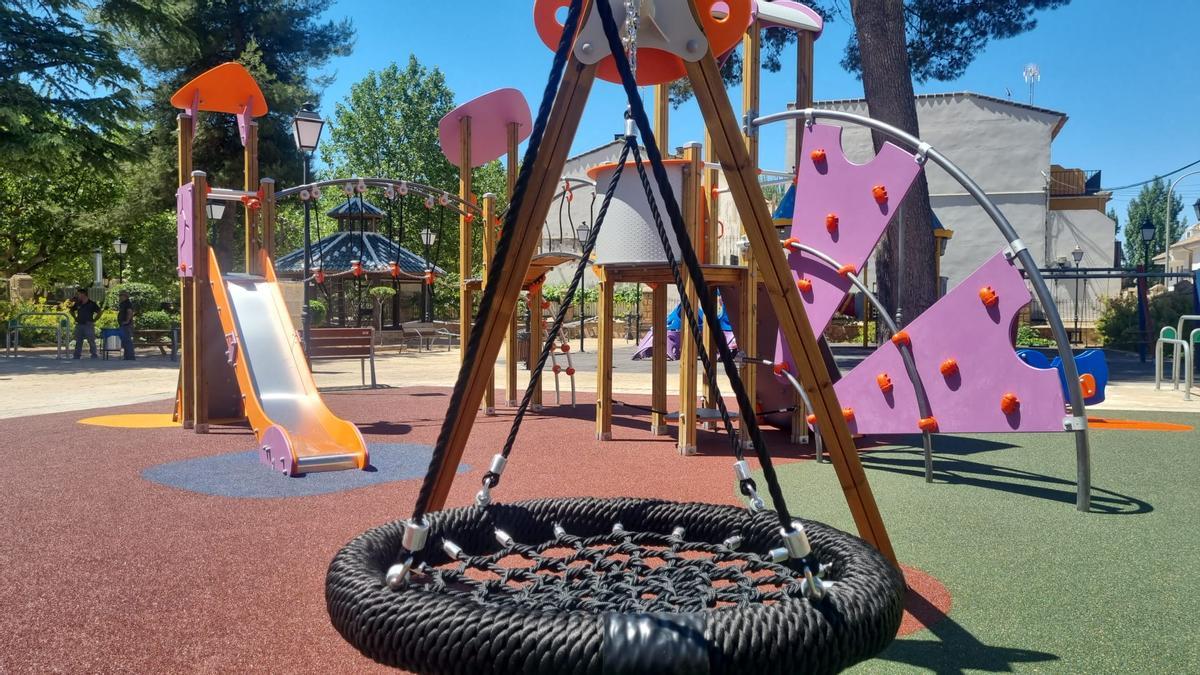 Pavimento para parques infantiles en Valencia