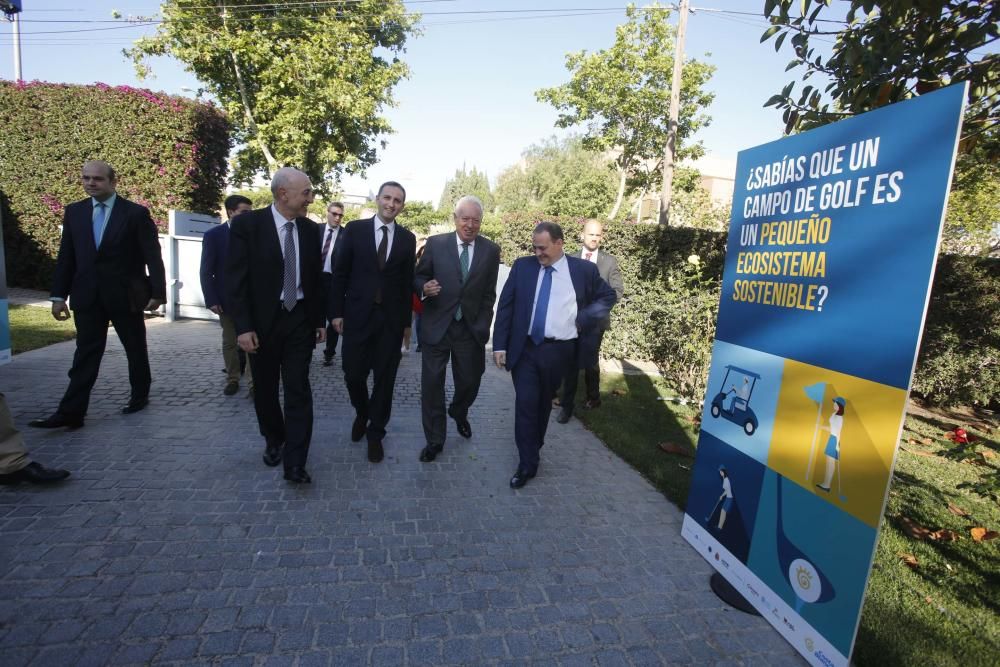Al acto acudieron el ministro Margallo y el presidente de la Diputación de Alicante, César Sánchez, entre otros