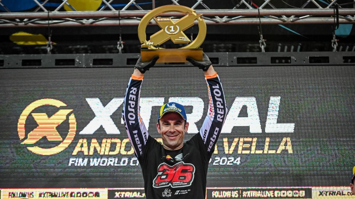 Toni Bou, campeón del Mundo de XTrial, despide la temporada en Pamplona