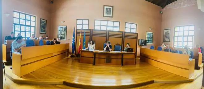 El alcalde de San Martín cobrará 47.670 euros y la teniente alcalde también tendrá dedicación exclusiva