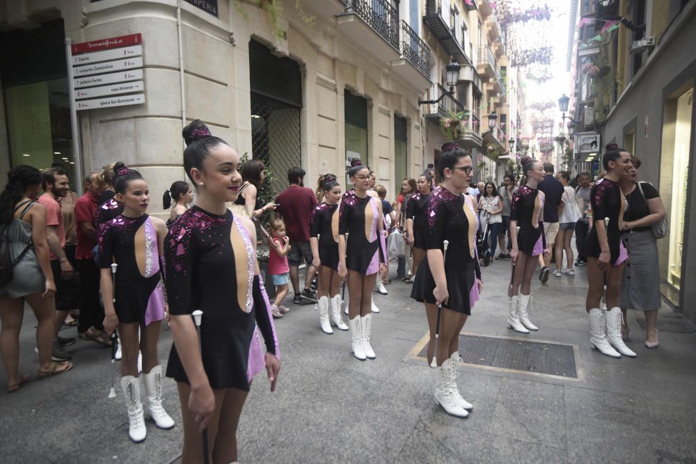 El grupo de majorettes de Monteagudo, en la ''Gran