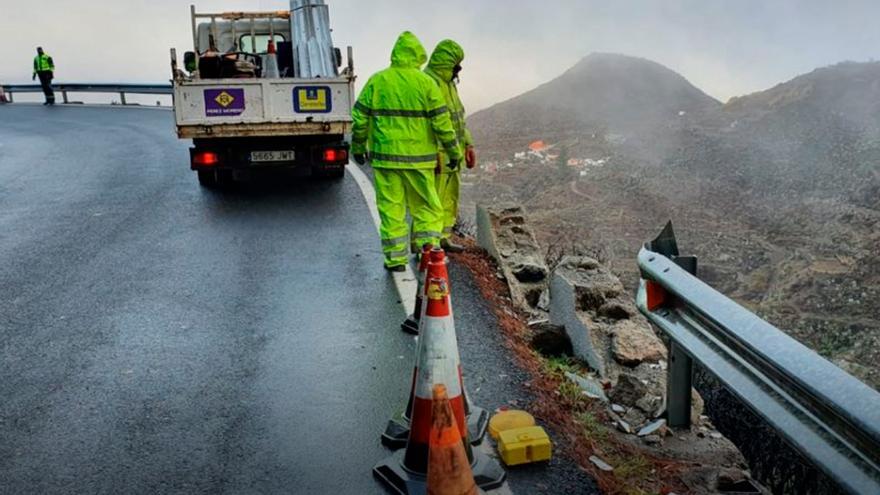 Labores de rescate en la zona del siniestro.