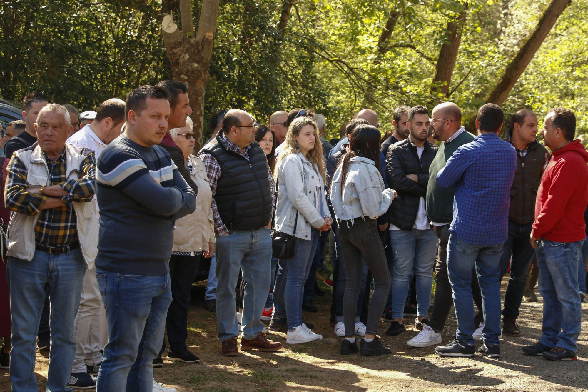 Multitudinario Funeral En Grado Por Julio César Castrillo Piloto Fallecido En El Rally De Tineo 