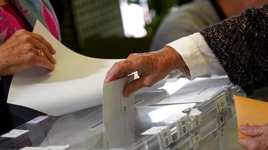 La participación a las 18.00 horas cae en Málaga tres puntos respecto a las elecciones de abril