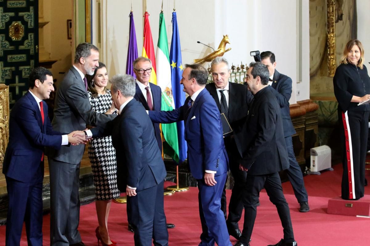 Los Reyes entregan las Medallas de las Bellas Artes en Córdoba