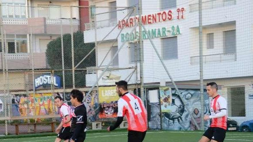 Un encuentro anterior de la Liga Kenyata de Cangas. // Gonzalo Núñez