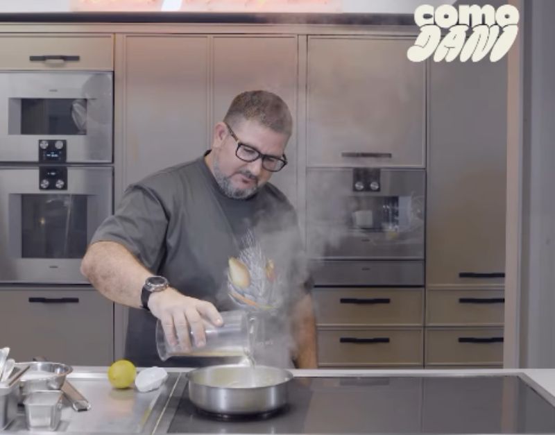 Así es la cocina de Dani García en su casa de Marbella, donde vive habitualmente