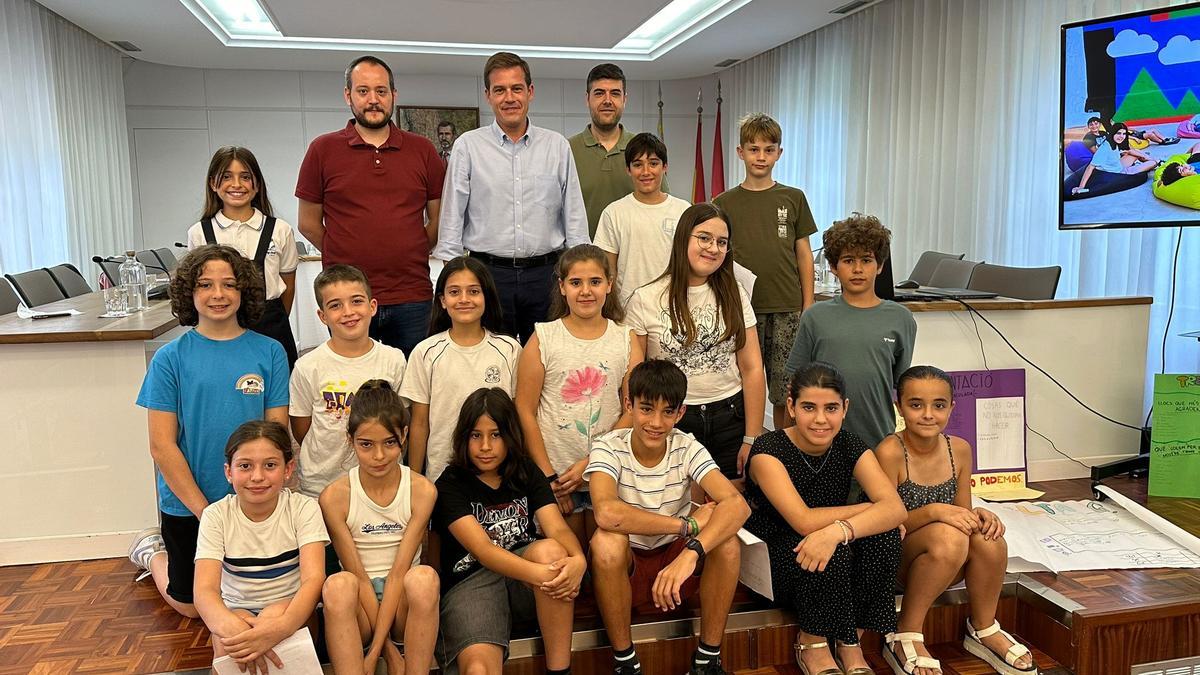 El Consejo de Niñas y Niños de Xàtiva traslada al equipo de gobierno sus propuestas para un ocio más saludable