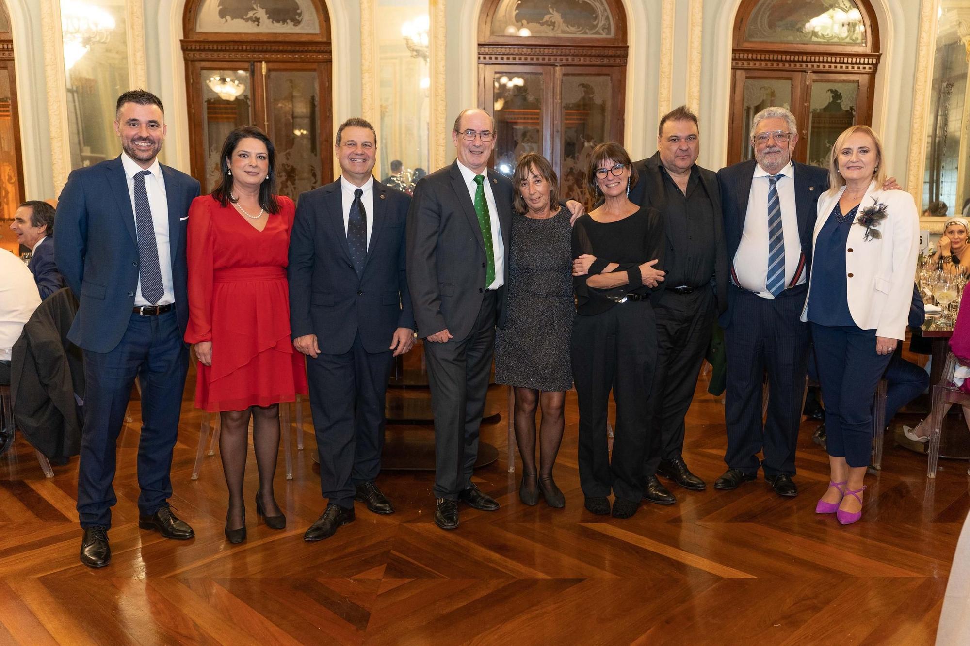 El Colegio de Gestores Administrativos de Murcia celebra patrón y distingue a nuevos colegiados