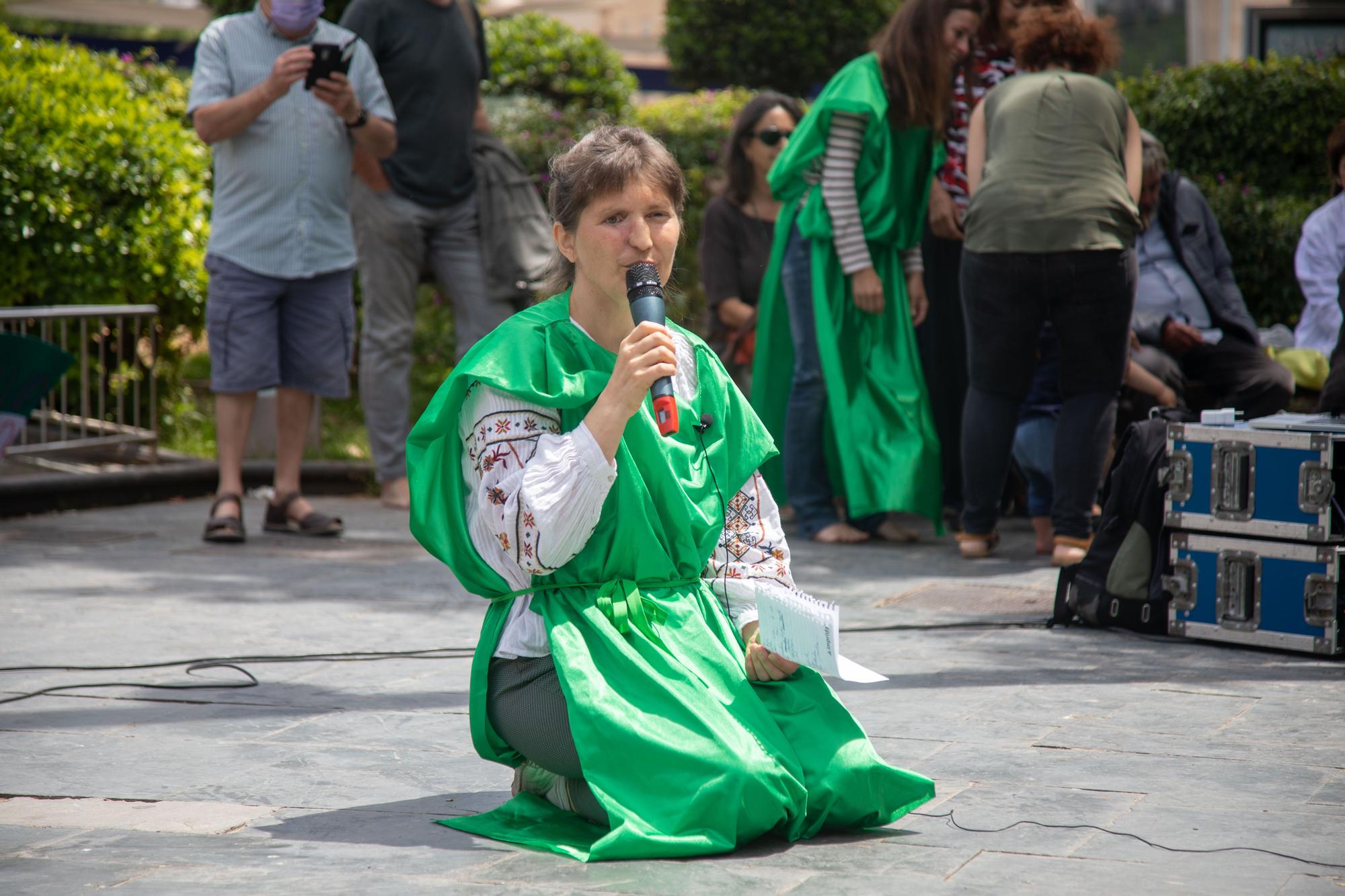 Una médica que ejerce en Manacor participa en una protesta antivacunas: "No van a dar la inmunidad que toca"