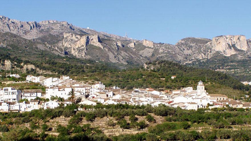 Benimantell, en pleno Valle de Guadalest, organiza su primera semana de la Olleta de Blat, un plato tradicional que ofrecerán ocho restaurantes de la localidad.