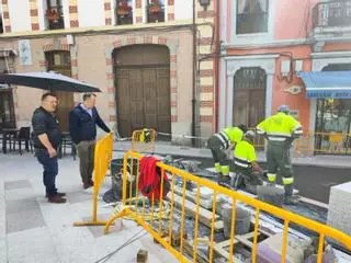Marqueses de la Vega de Anzo luce ya peatonalizada: así se se ve ya una de las calles renovadas del centro de Grado