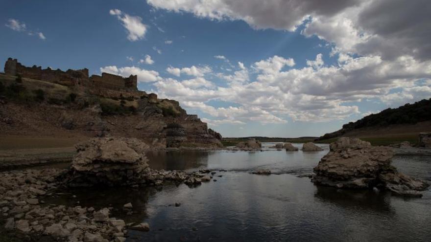 El castillo de Castrotorafe, uno de los candidatos al 1,5% cultural que quedará sin financiación