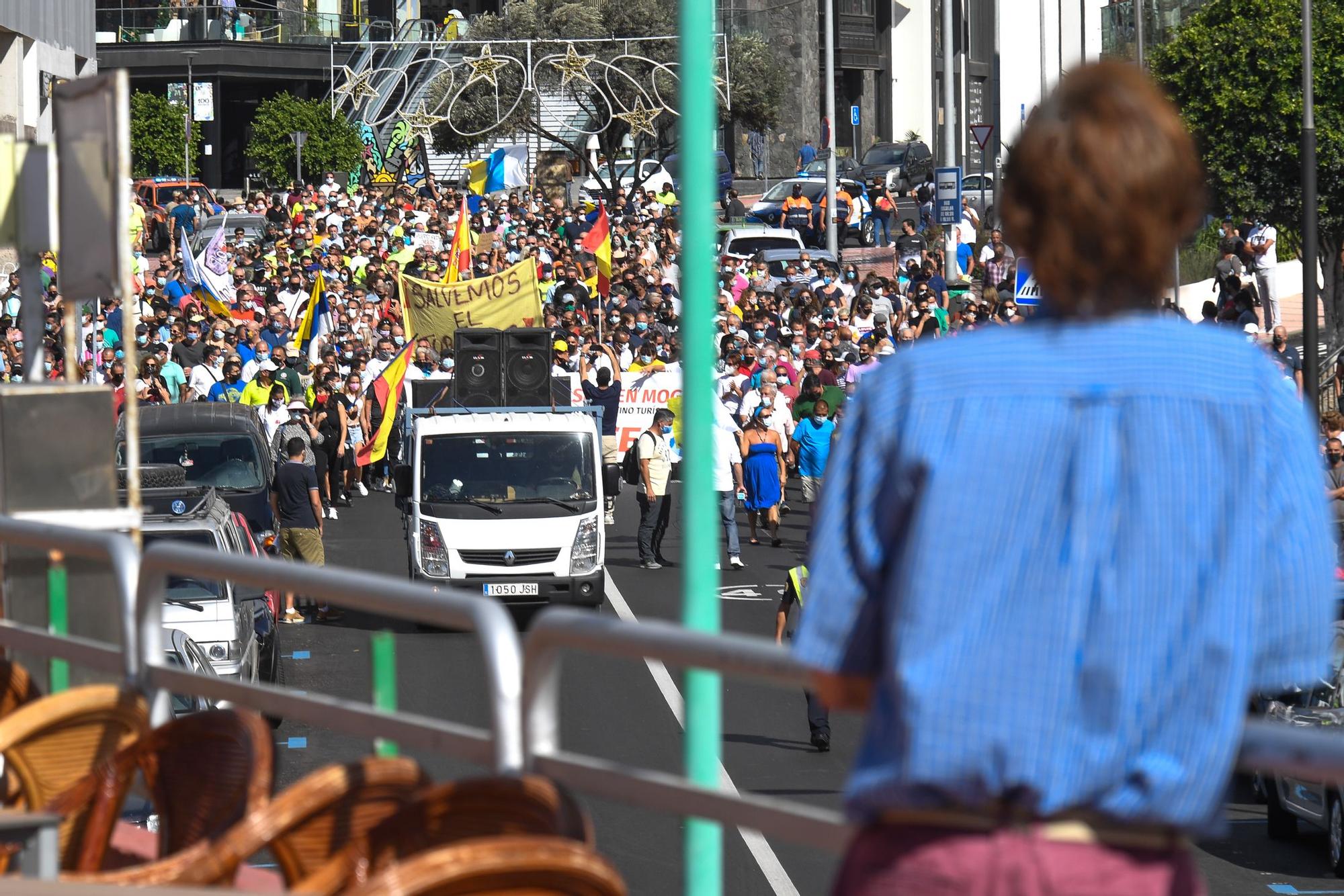 Marcha pro-turismo en Mogán