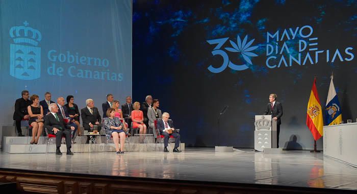 Acto institucional del Día de Canarias. Entrega ...