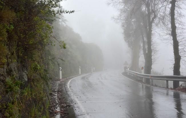 LLUVIA Y FRIO MEDIANIAS Y CUMBRE