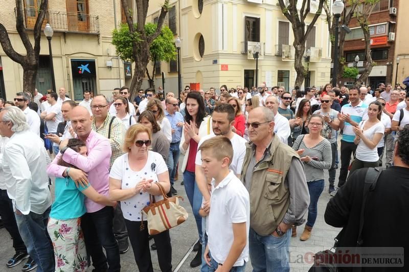 "Cerramos por Murcia y los murcianos"