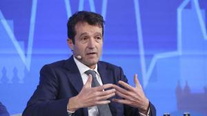 El Govern planteja que Indra prengui el control d’Escribano sense una fusió