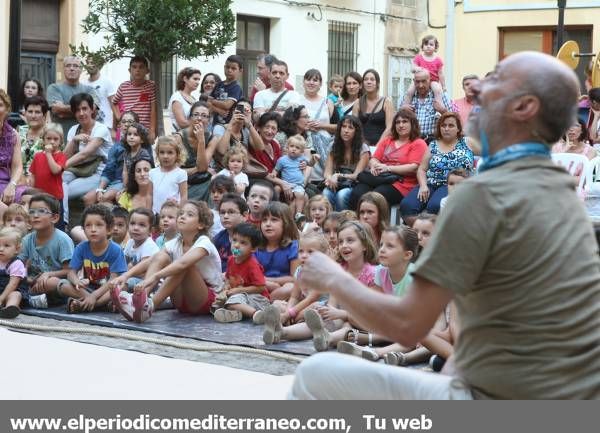 GALERÍA DE FOTOS - ‘Regreso a la ciudad’ saca el espectáculo a las calles de Castellón