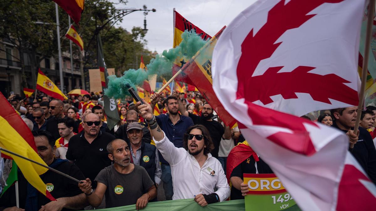 Manifestación por el 12-O, Día de la Hispanidad, en Barcelona