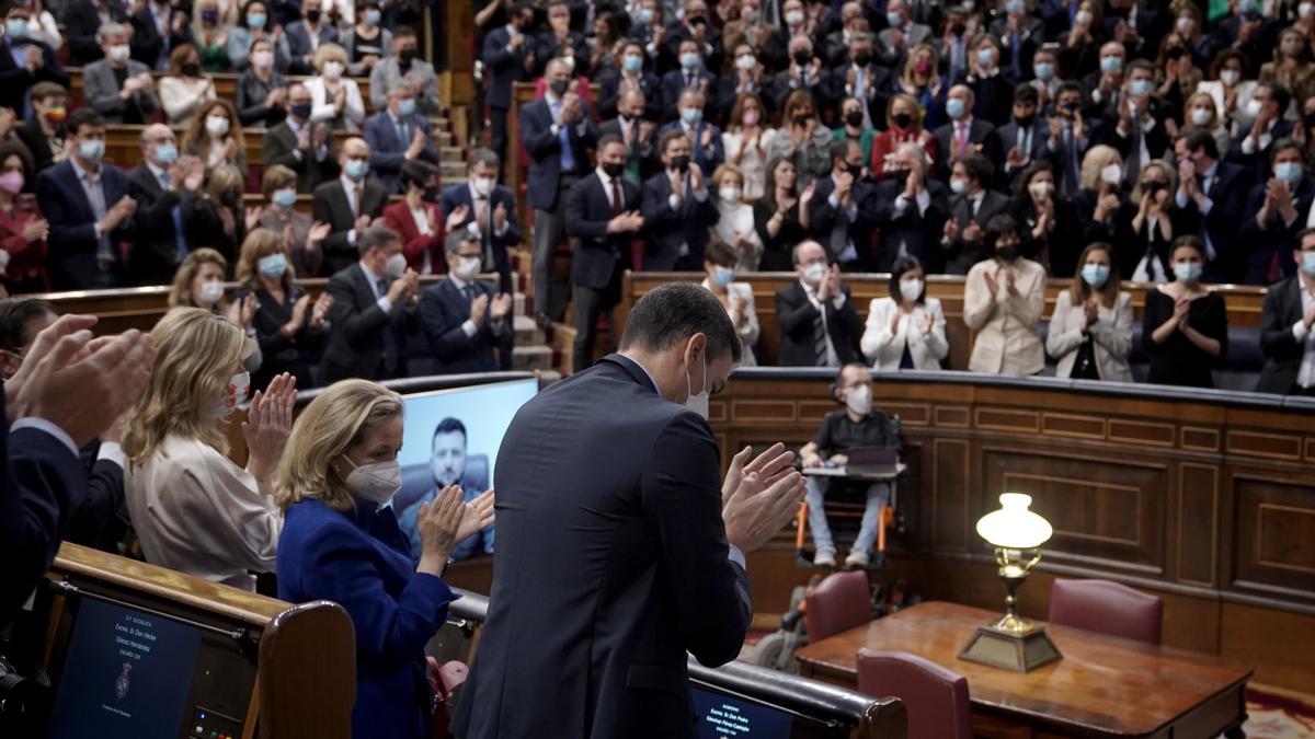 Ovación a Zelenski en el Congreso.