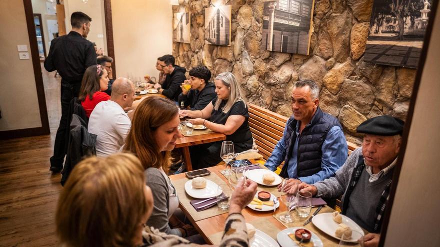 La hazaña de un restaurante en Canarias de dar de comer a 400 personas
