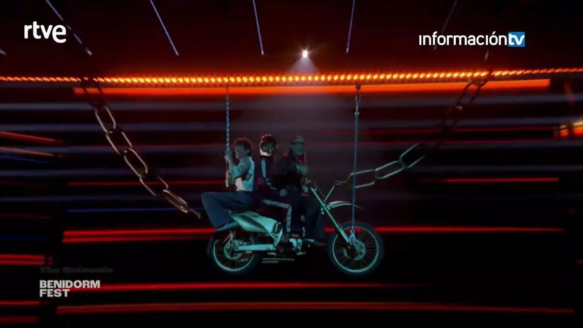 La moto voladora de The Quinquis y las sombras de Rosalinda Galán elevan el nivel del Benidorm Fest 2026 en la segunda semifinal