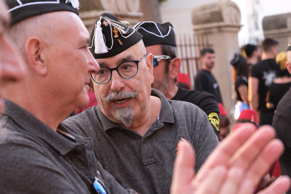 El pasodoble de la euforia abre las fiestas de Petrer