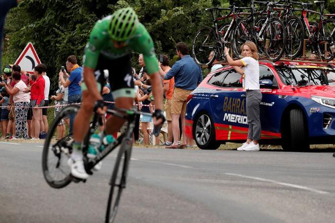 Peter Sagan (L), de Eslovaquia, del equipo de Bora Hansgrohe en acción durante la 12ª etapa de la 106ª edición de la carrera ciclista del Tour de Francia en 209,5 km entre Toulouse y Bagneres-de-Bigorre.