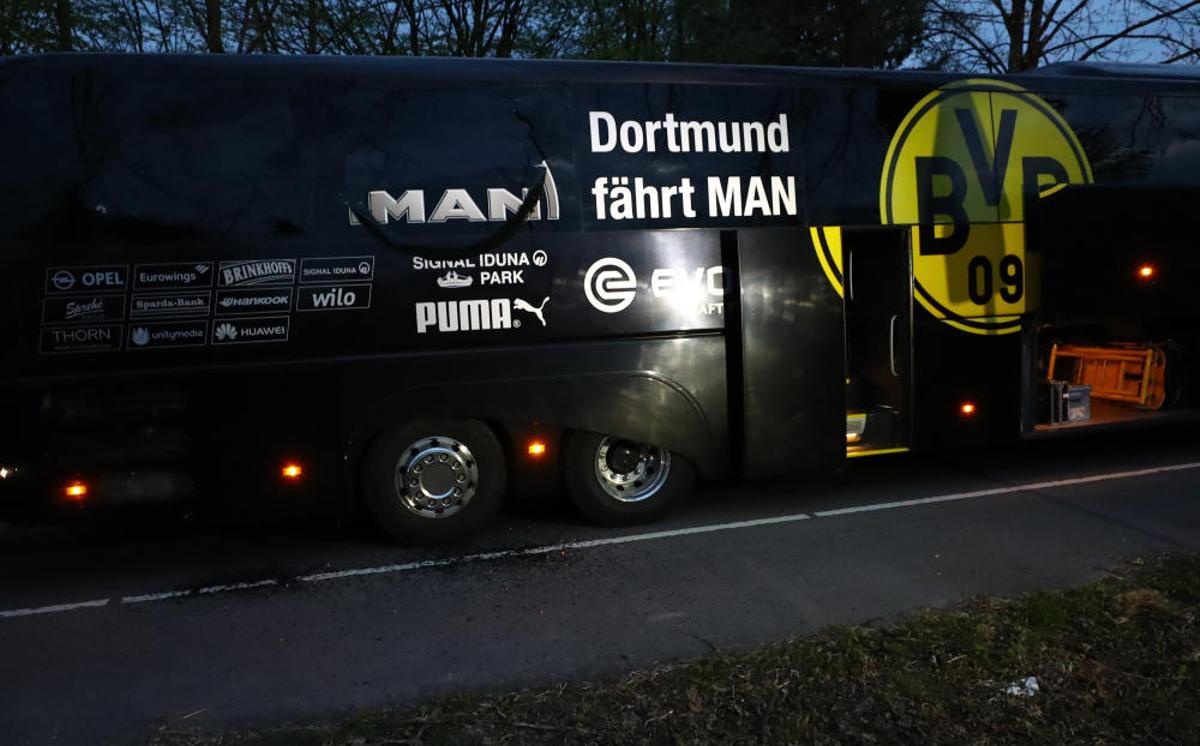 Explosiones contra el autobús del Dortmund