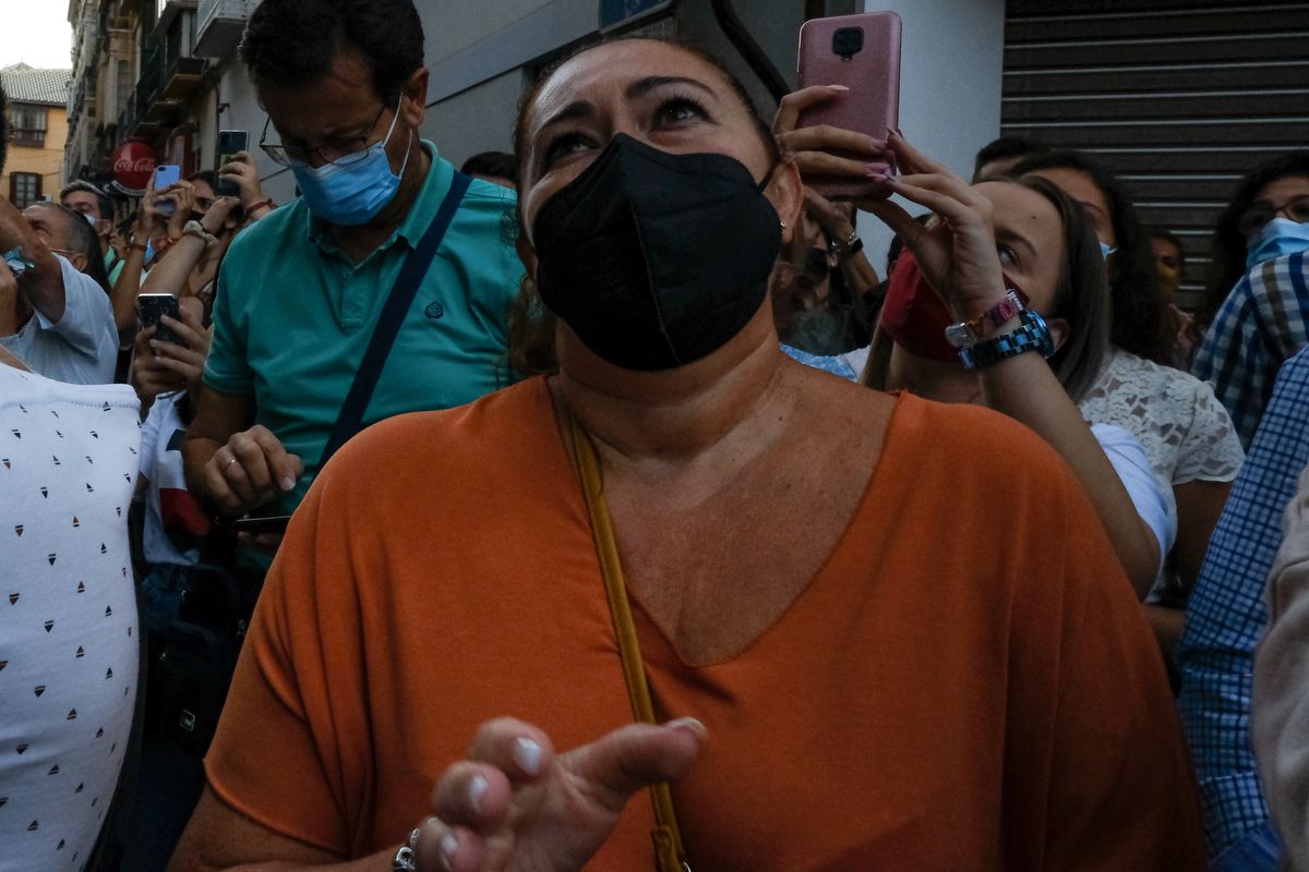 Madrugada de traslados para la veneración 'El Verbo Encarnado' en la Catedral