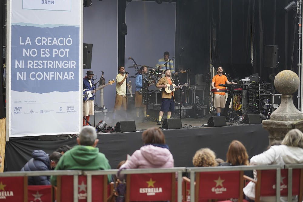 Concert d'Oques Grasses en la clausura de l'Strenes a Girona