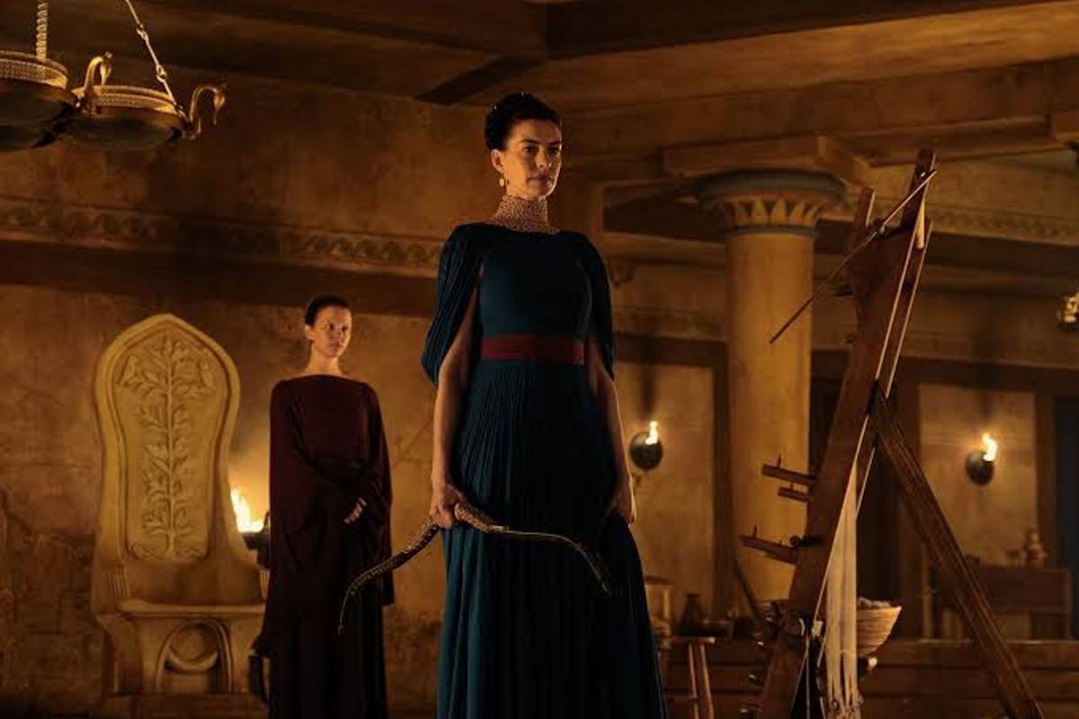 Anne Hathaway, en una escena.