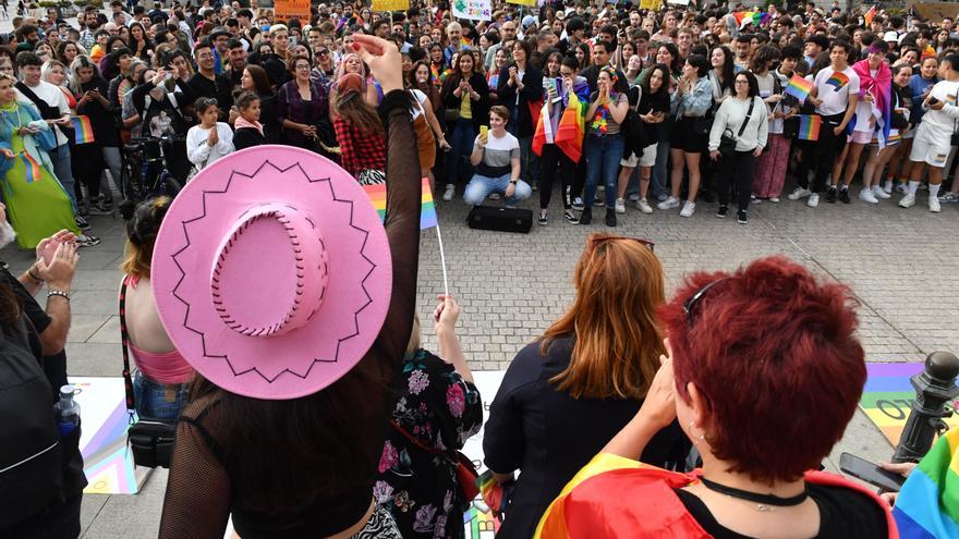 Orgullo LGBT en A Coruña: Sin complejos, sin  miedos, sin armarios