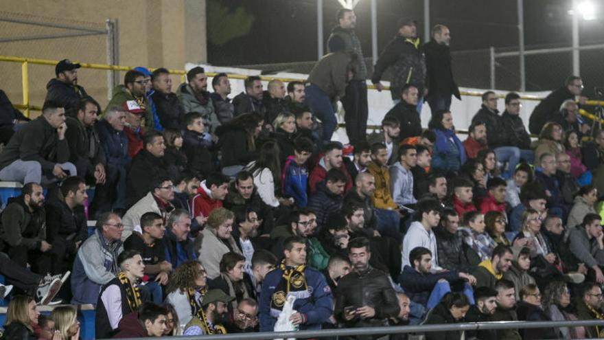 Aspecto de una de las gradas del Polideportivo el miércoles.