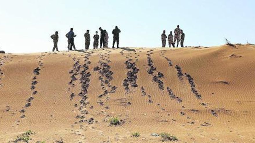 Militares en el desierto saharaui. Militares en el desierto saharaui.