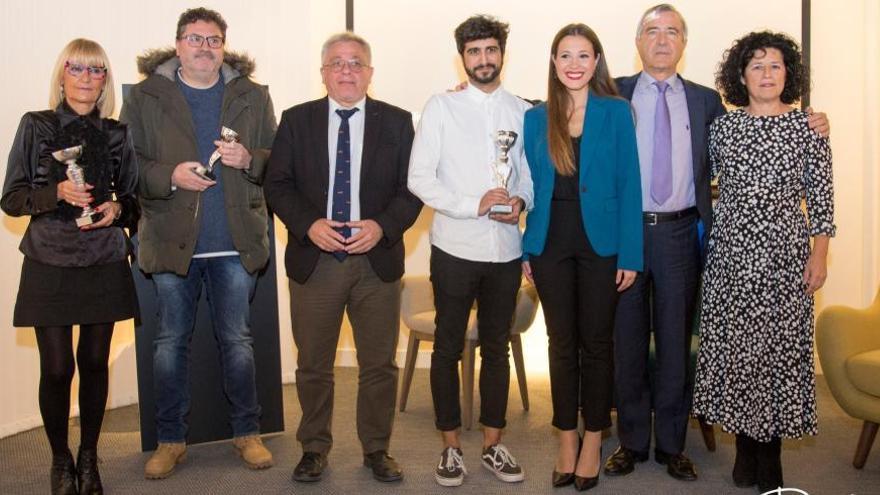 Asistentes a la entrega de premios del concurso fotográfico