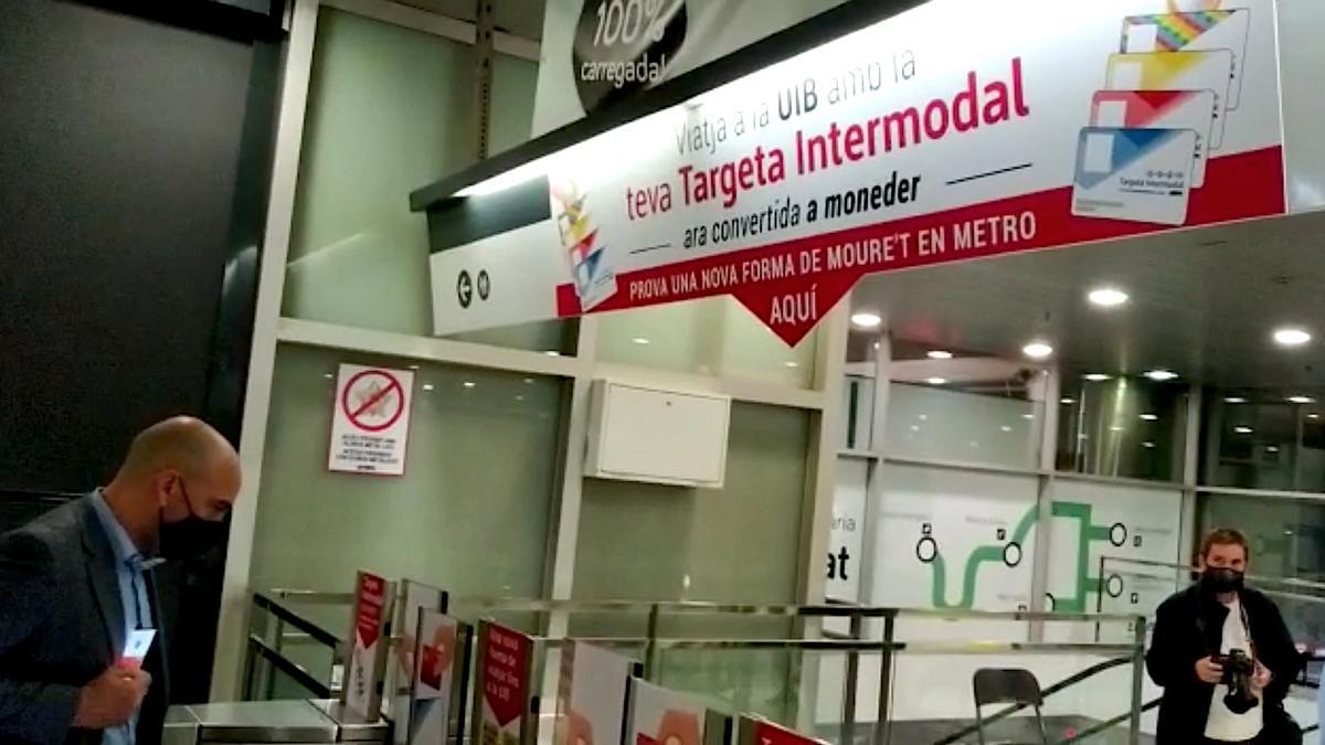 El tique de metro a la UIB se podrá pagar con la tarjeta de crédito