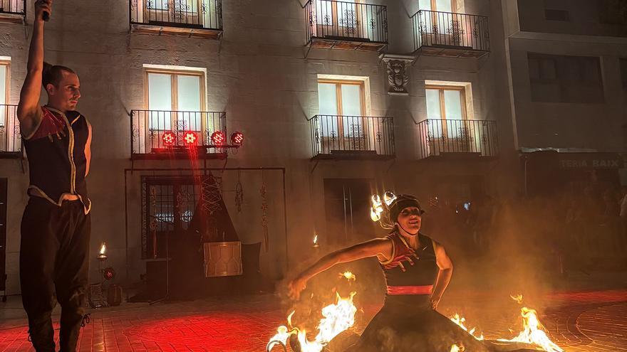 Elche trasladó a la Edad Media a 165.000 personas