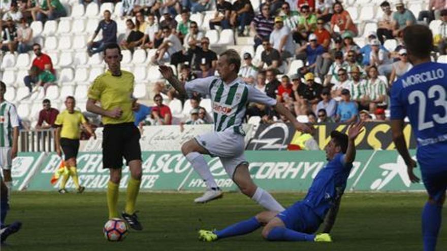 Markovic, Javi Lara, Aguza y Carrión