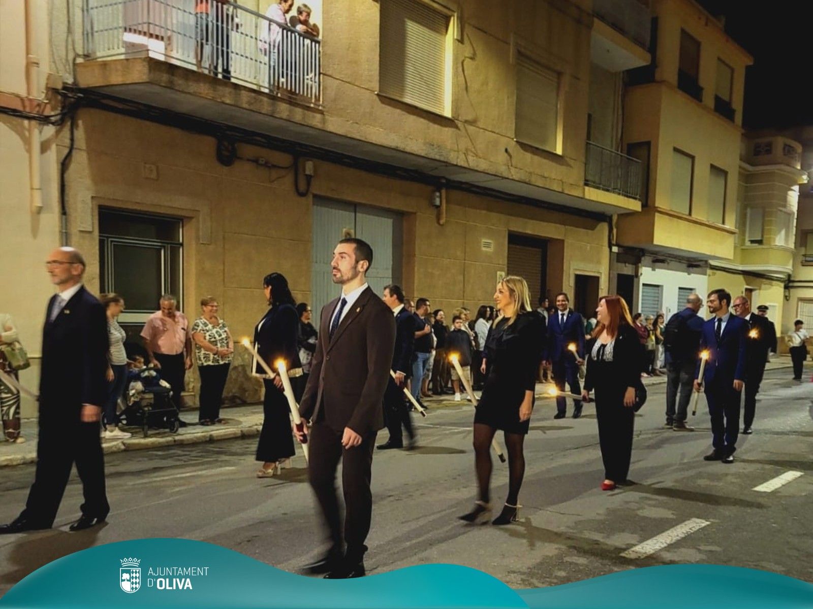La lluvia respeta la procesión de Sant Francesc en Oliva
