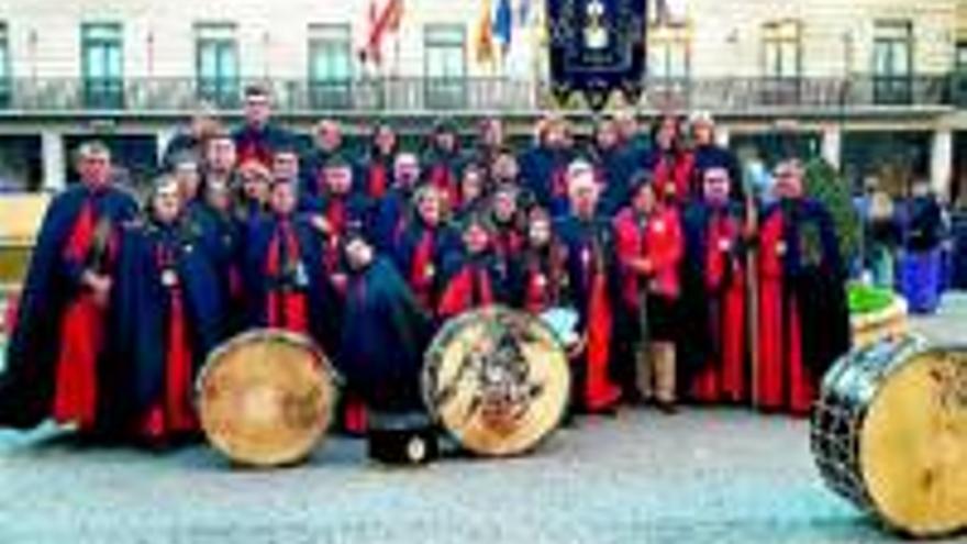 Primeros actos de la Cofradía Minerva Sangre de Cristo