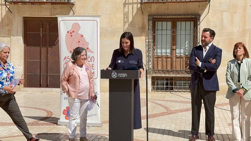 Elche conmemora el Día de la Fibromialgia reivindicando más integración social de los afectados