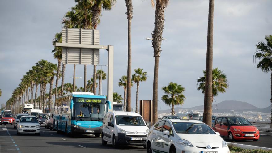 ATASCOS LAS PALMAS DE GRAN CANARIA | Cierres al tráfico de la Avenida  Marítima de Las Palmas de Gran Canaria: cuándo serán y cómo evitarlos