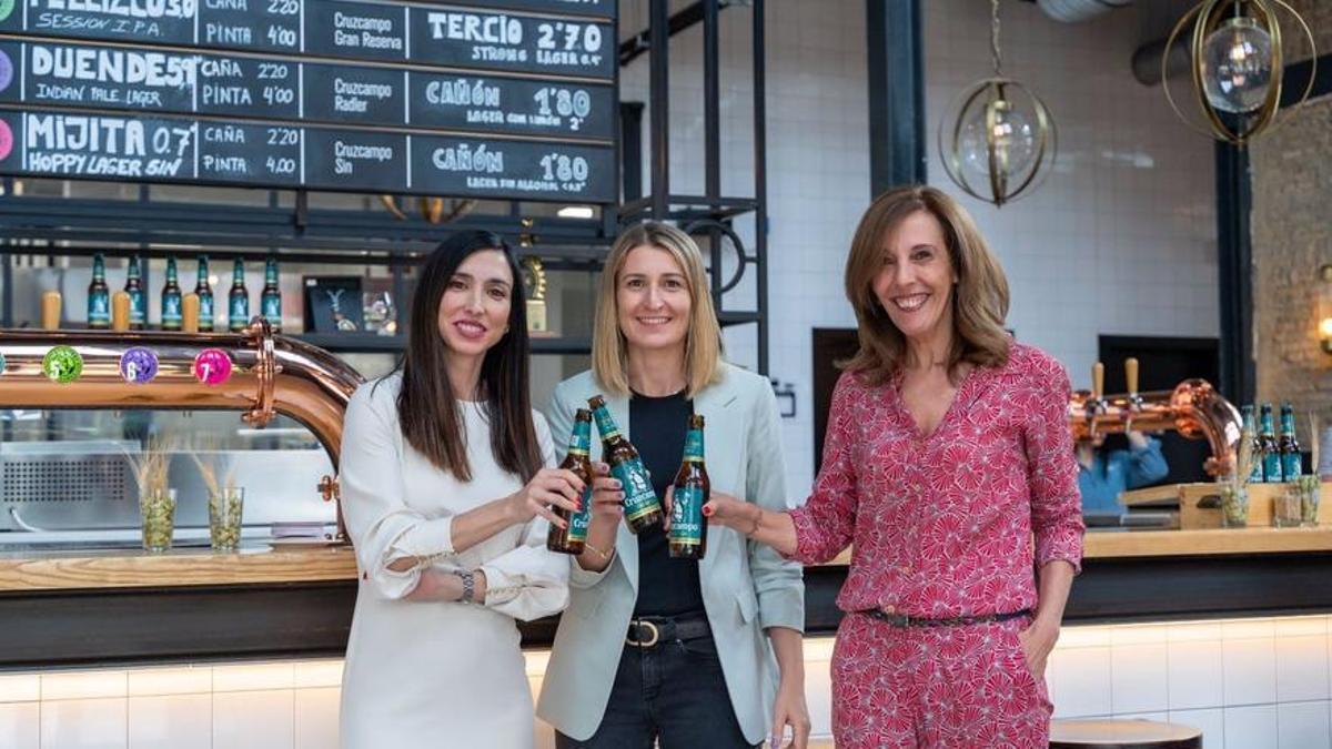 Cruzcampo presenta en Sevilla Tremenda’, una cerveza de baja graduación para adaptarse a las nuevas tendencias del mercado