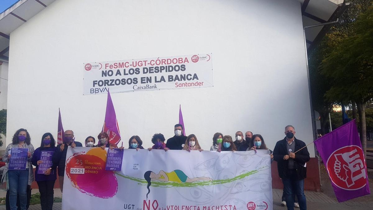 Concentración de UGT contra la violencia machista.