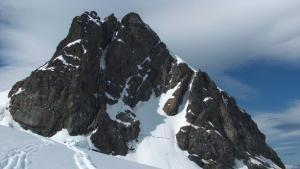 El nunatak Atanasoff, en Antártida