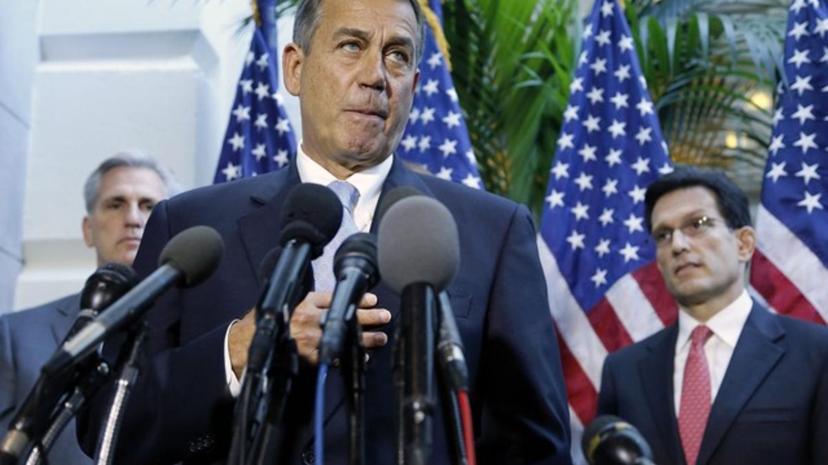 El presidente de la Cámara de Representantes, el republicano John Boehner, atienda a los medios, el martes en el Capitolio.