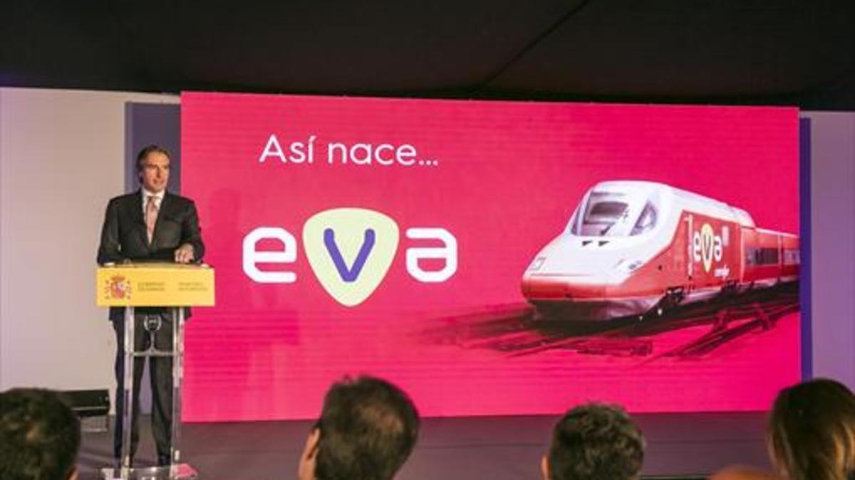 El ministro Íñigo de la Serna, en la presentación del nuevo servicio EVA.
